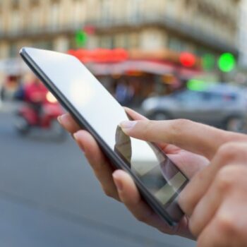 Denk vanuit je klant: met de IDEA-methode naar een mobile moment