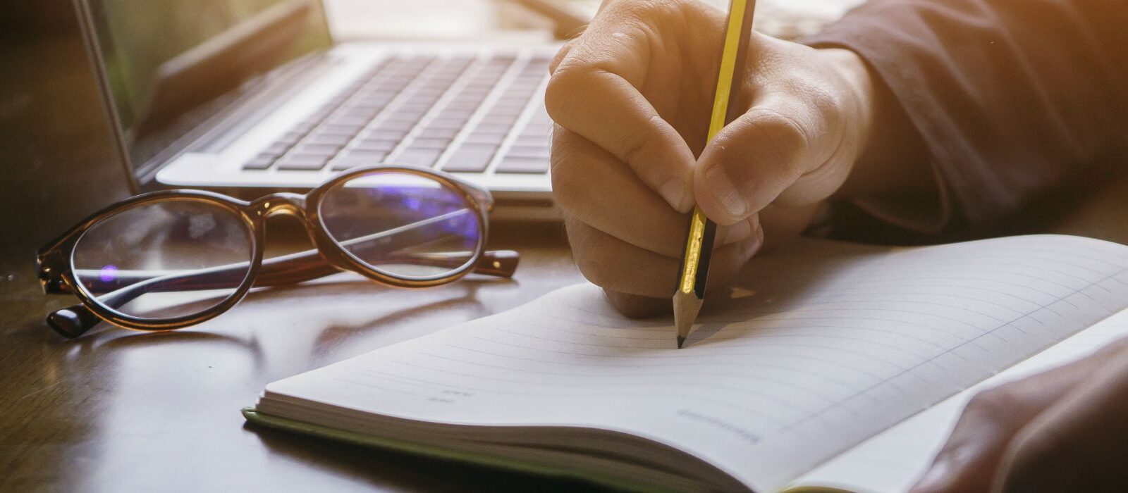 “Voorkom compromis-content, werk écht naar eigen inzicht.”