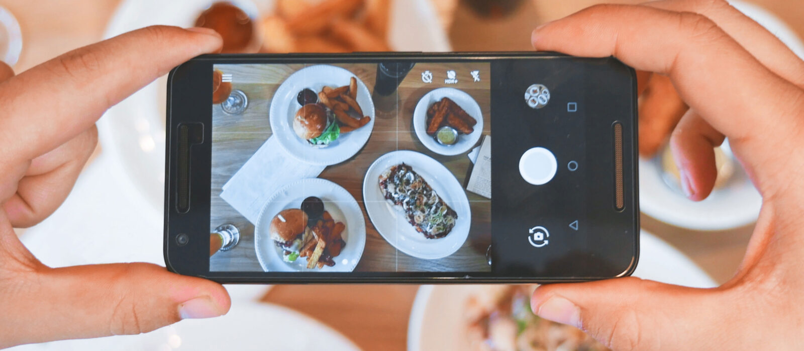 Insta-succes! De mooiste campagnes van KFC, Dubbelfrisss & meer
