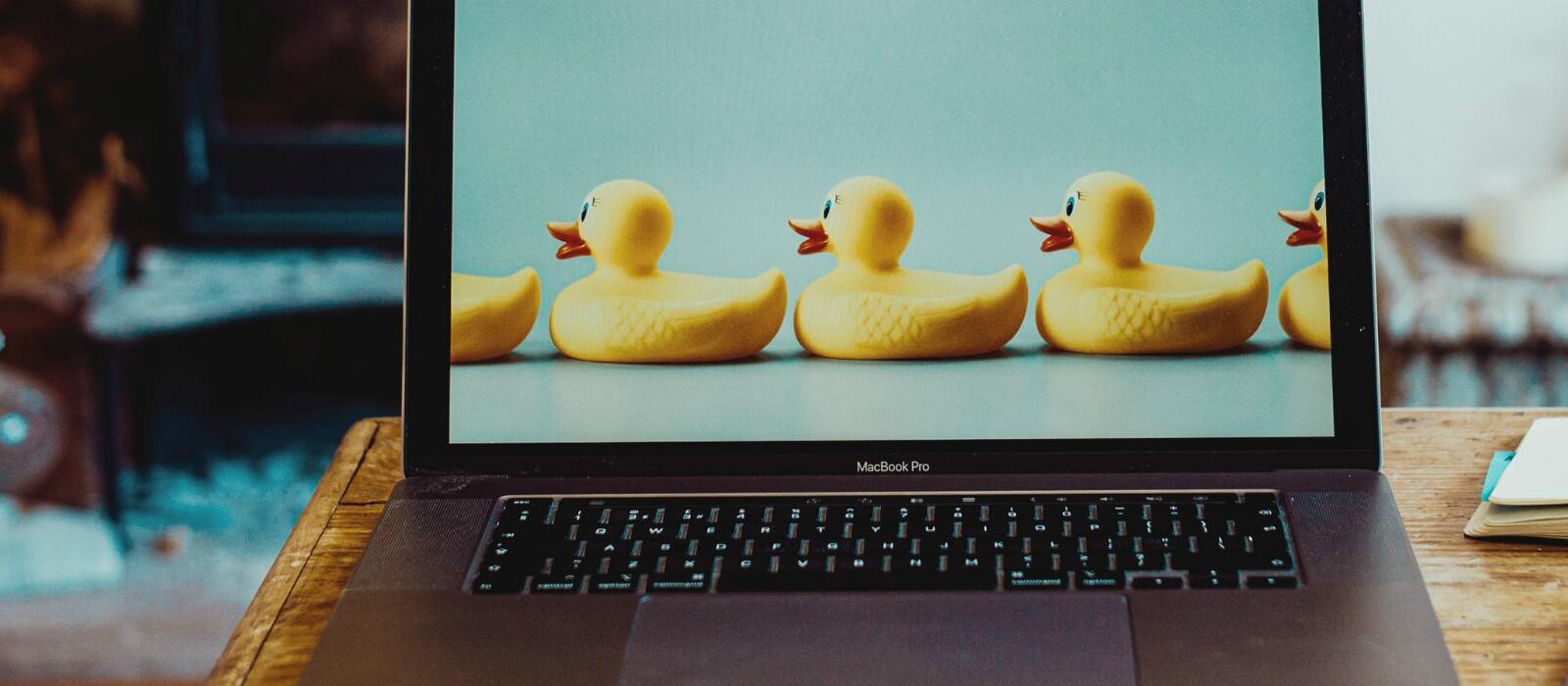 Hybride werken: 5 initiatieven waar communicatie direct mee aan de slag kan